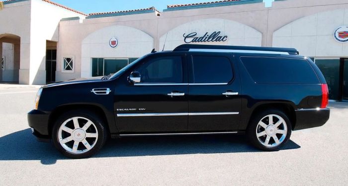  Cadillac Escalade (22 )