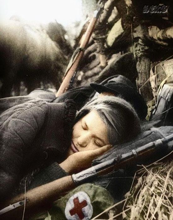 Архивные фото советских солдат в Великую Отечественную Войну (53 фото)