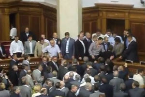 Мордобой в украинском парламенте