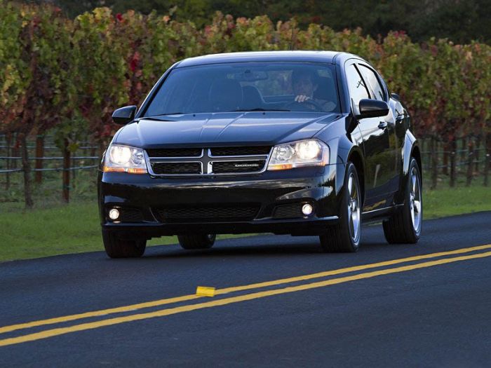  Dodge Avenger 2011