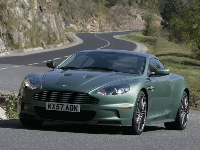Aston Martin DBS Racing