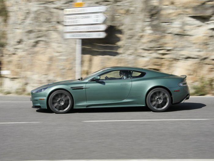 Aston Martin DBS Racing