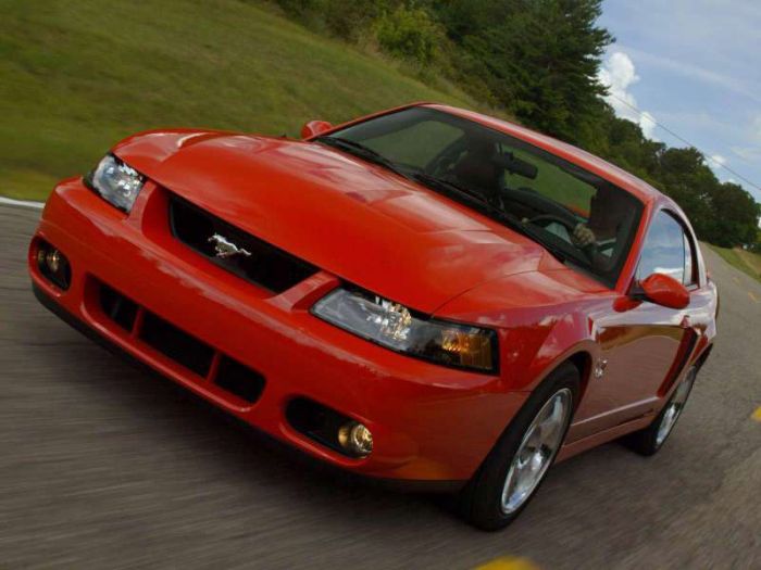 Ford Mustang SVT Cobra