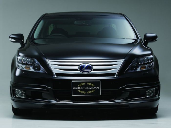 Wald Lexus LS600h