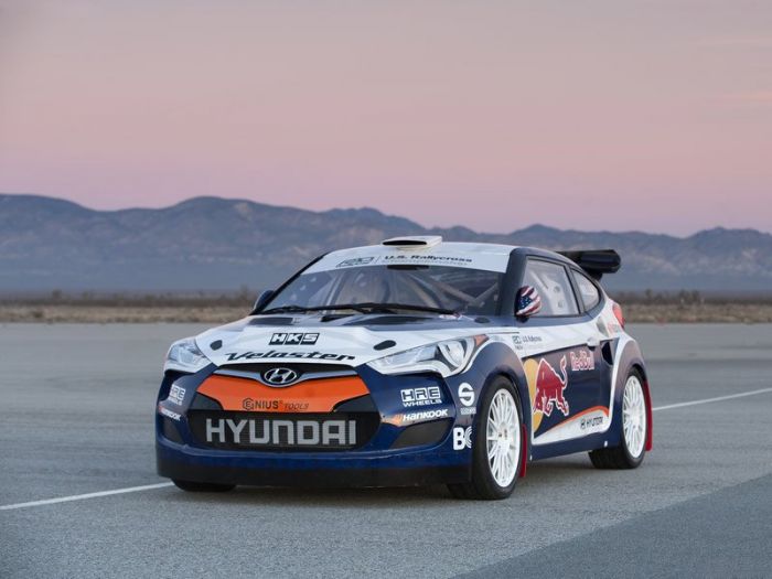 Hyundai Veloster Rally Car