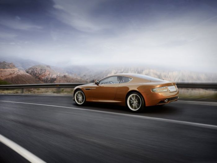 Aston Martin Virage