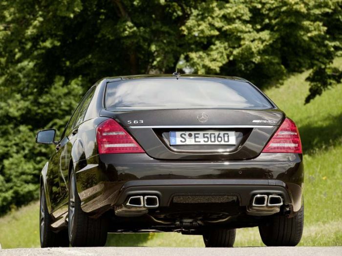 Mercedes-Benz S63 AMG