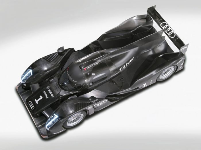 Audi R18