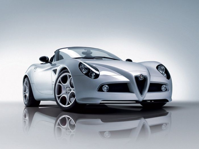 Alfa Romeo 8C Spider