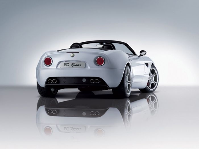 Alfa Romeo 8C Spider