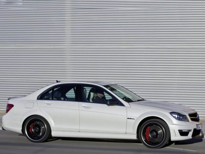 Mercedes-Benz C63 AMG