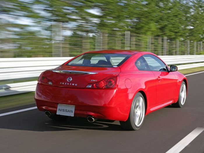 Nissan Skyline Coupe 370 GT