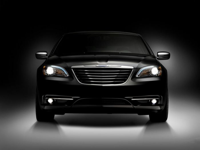 Chrysler 200