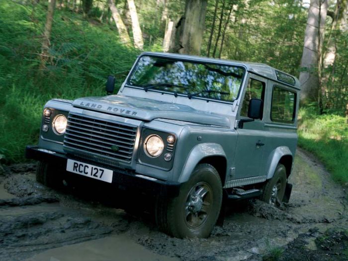 Land Rover Defender 90