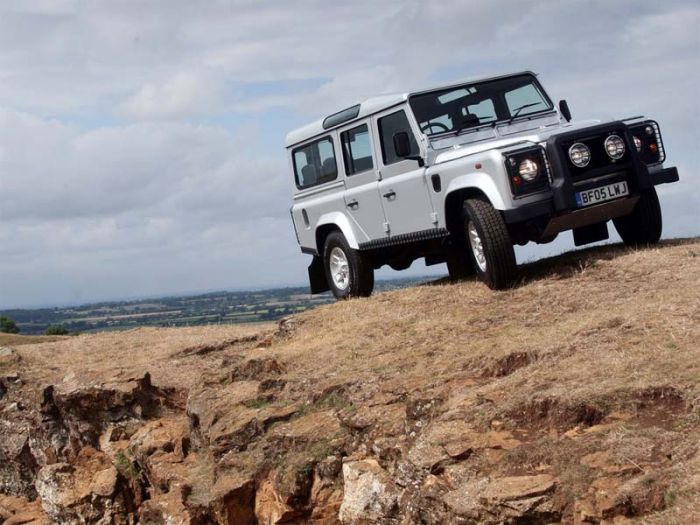 Land Rover Defender 110