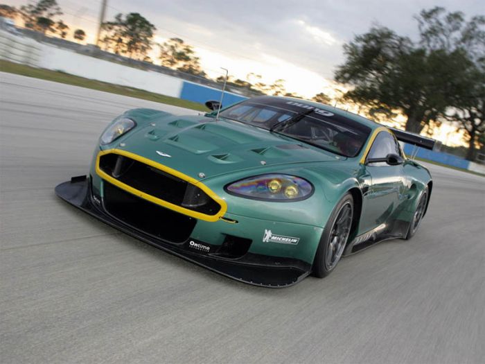 Aston Martin DBR9