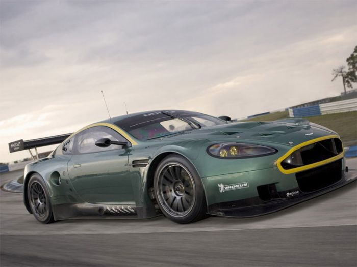 Aston Martin DBR9