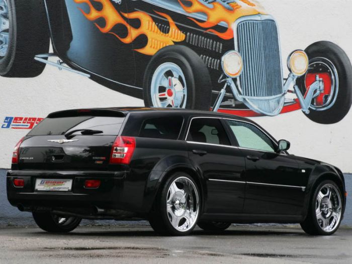 Chrysler 300 C SRT-8 Touring