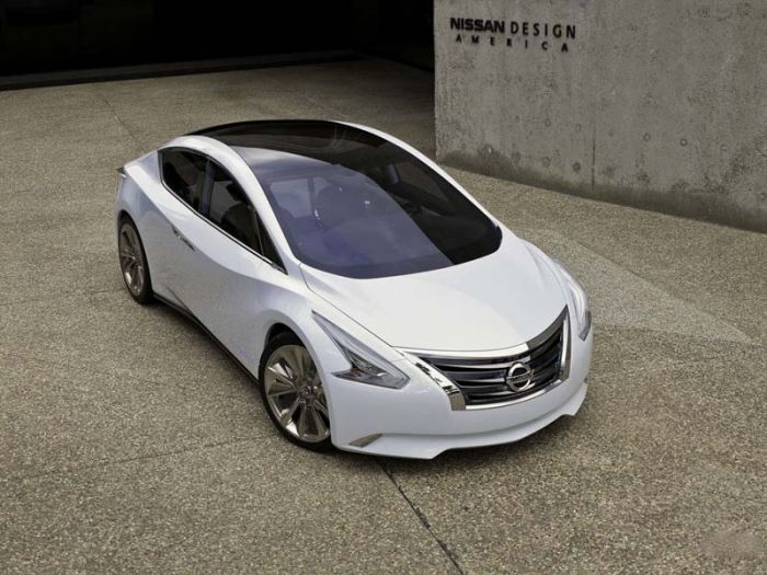 Nissan Ellure