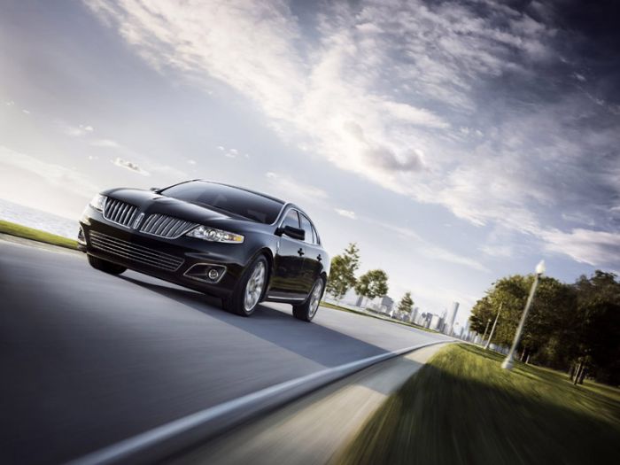 Lincoln MKS