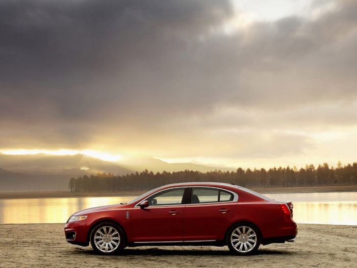 Lincoln MKS