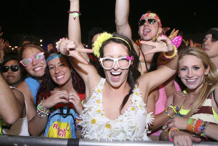   Electric Daisy Carnival (50 )