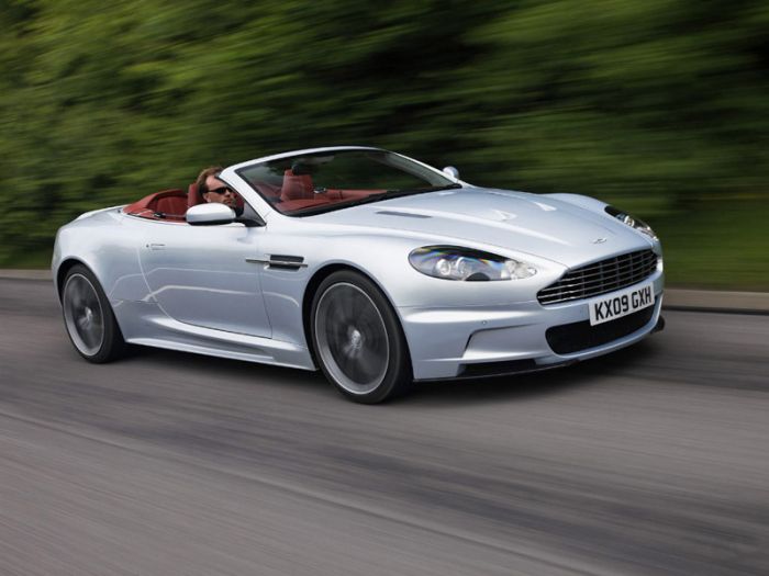 Aston Martin DBS Volante