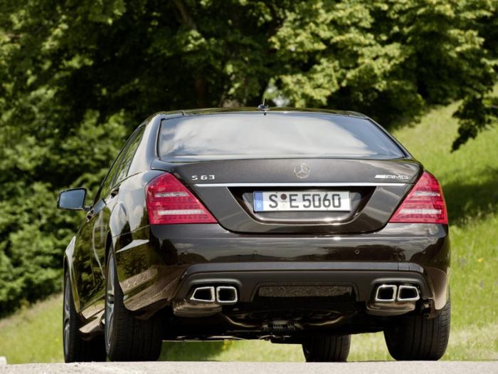 Mercedes-Benz S 63 AMG