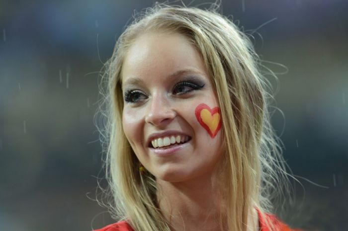 Очаровательные болельщицы на Евро 2012