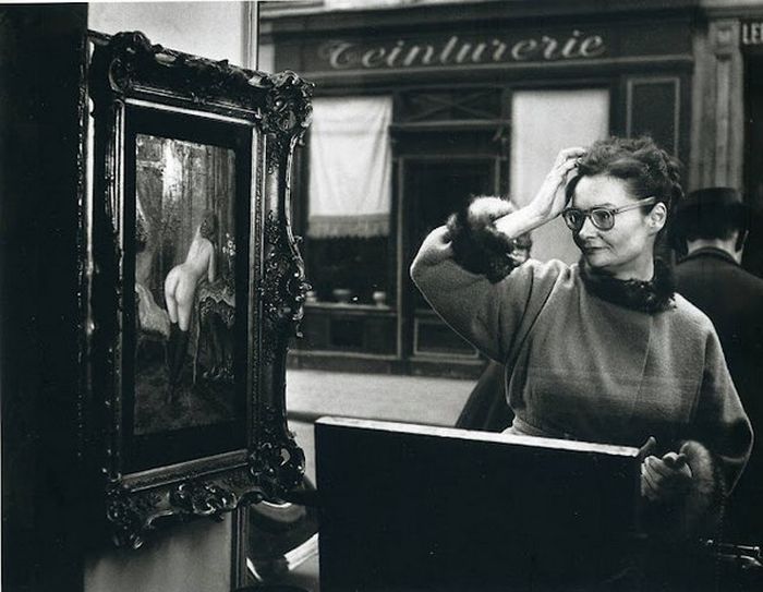 Скандальная картина в Парижкой галерее (8 фото)