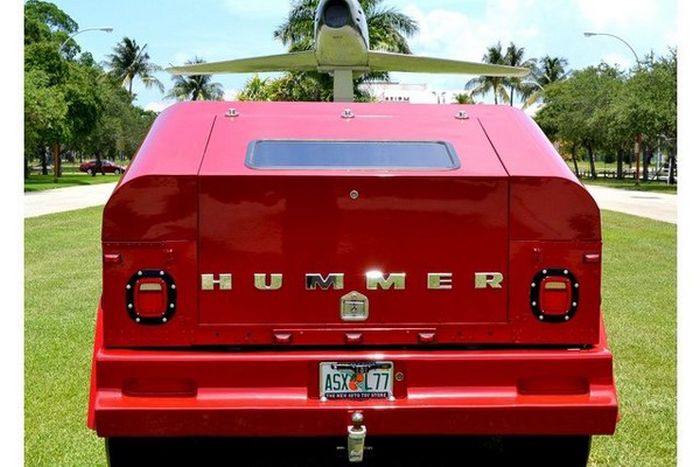   Hummer H1 (40 )