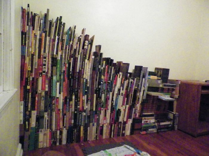 Если очень много книг (10 фото)