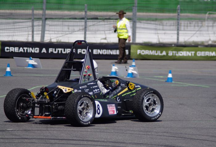Первый гоночный автомобиль, распечатанный на 3D-принтере