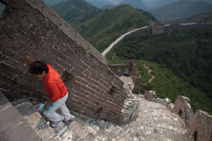 Великая Китайская стена разрушается