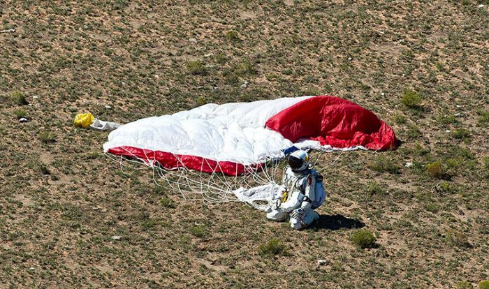    "Red bull Stratos"