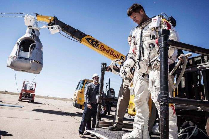    "Red bull Stratos"