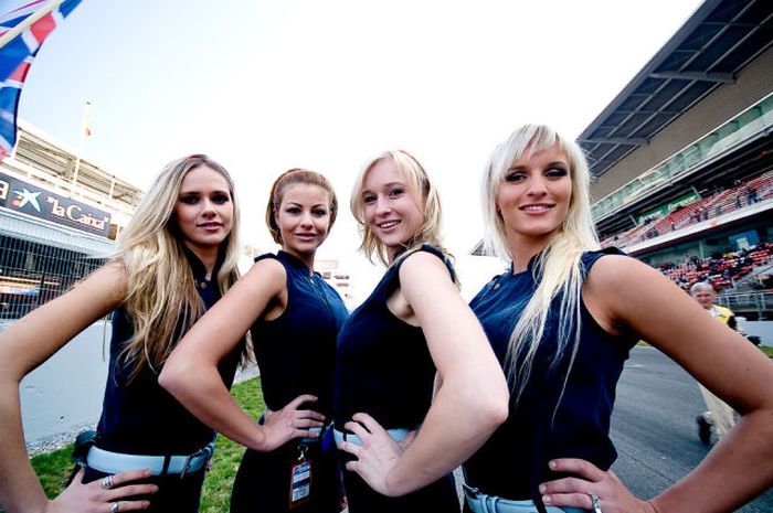 Коллекция симпатичных девушек с гонок Формула 1