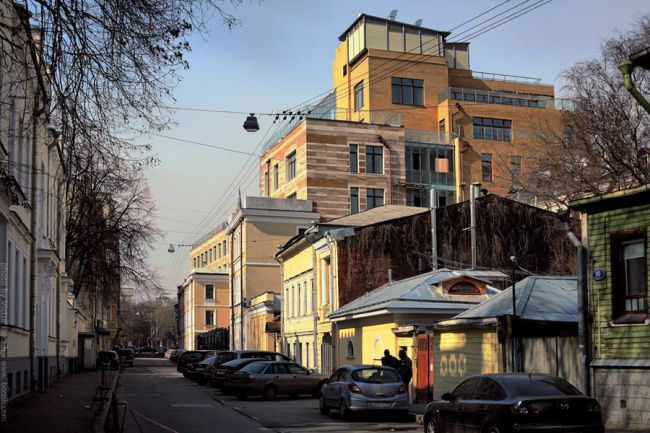 Рублёвка и элитные квартиры в Москве