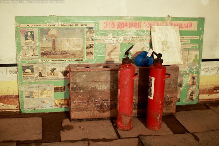 Фотоотчет из заброшенного бомбоубежища советских времен