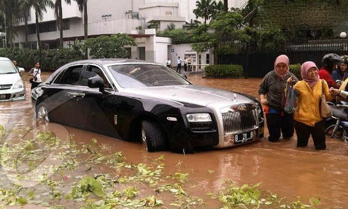 Rolls-Royce Ghost -  , 