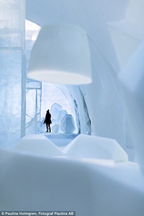 Ледяной отель Юккасъярви на севере Швеции