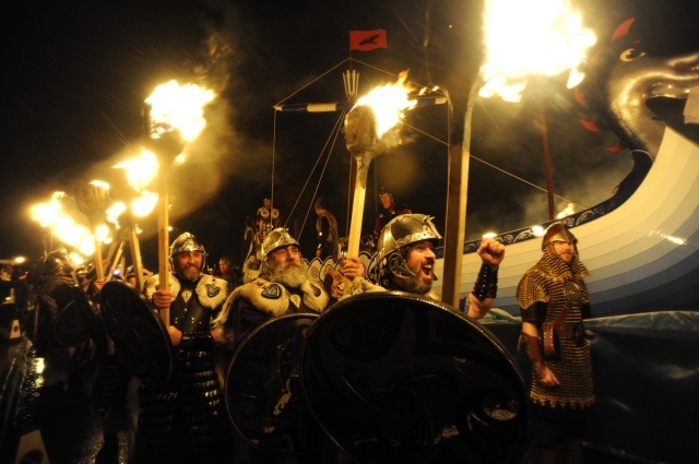       Up Helly Aa (21 )