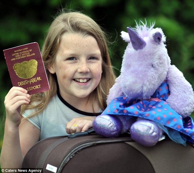 9-летняя школьница проехала в Турцию по игрушечному паспорту