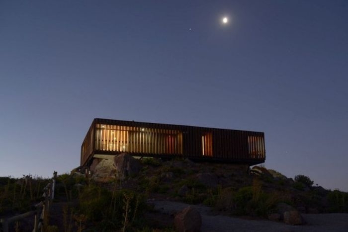 Дом на скалах в Чили 