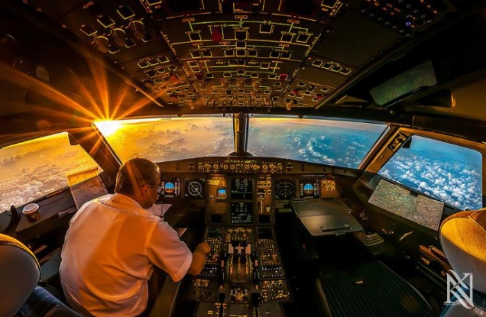 Удивительные фотографии из кабины пилота (7 фото)