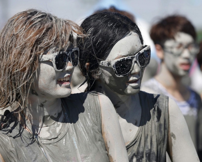 Фестиваль грязи - Boryeong Mud Festival