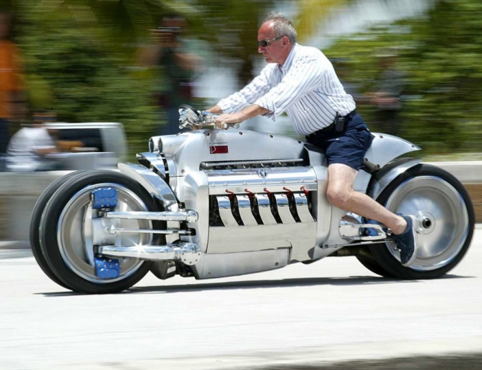  Dodge Tomahawk 