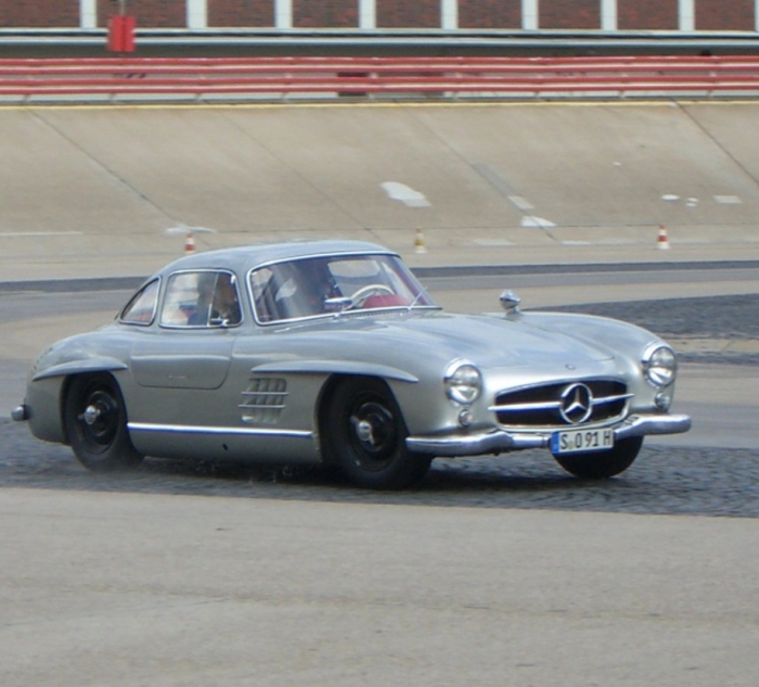 Mercedes-Benz 300 SL