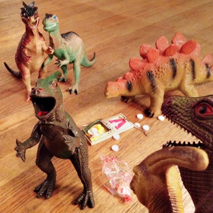    Dinovember