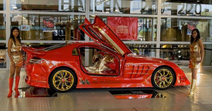 McLaren SLR 999 Red Gold Dream